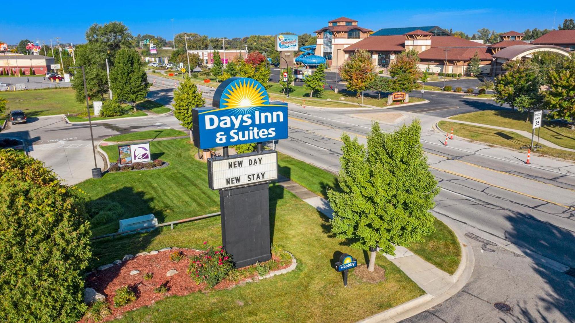 Days Inn & Suites By Wyndham Mt Pleasant Mount Pleasant Bagian luar foto